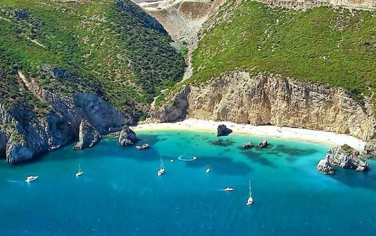 Ribeiro do Cavalo Beach